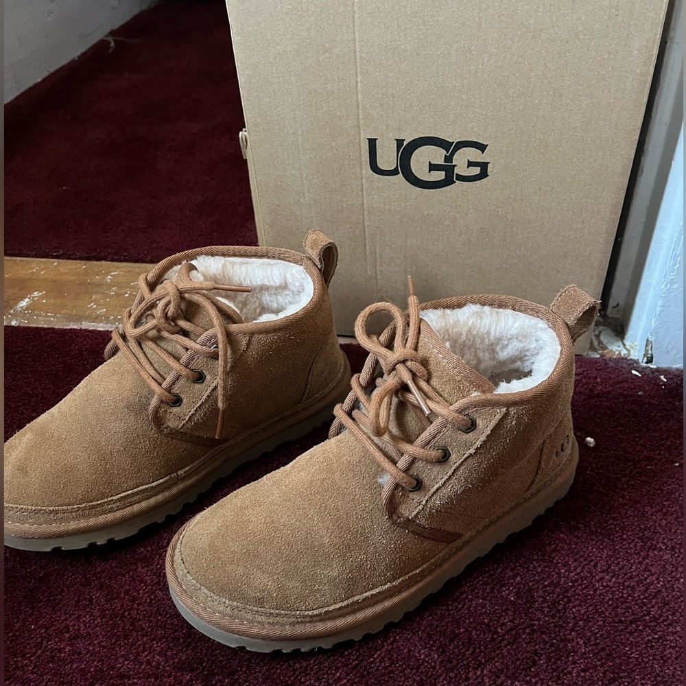Ugg boots, used but almost like new